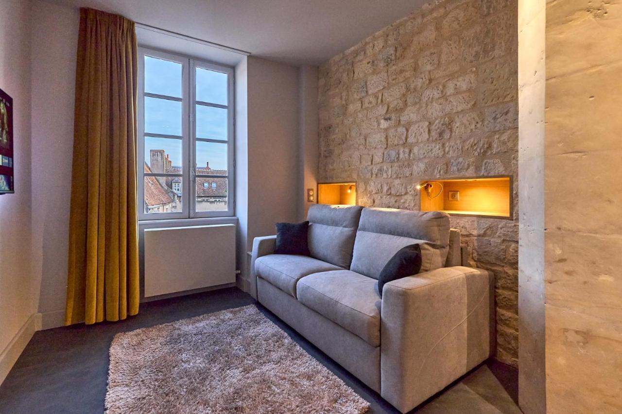Appartement Montagnon - Les Suites Du Palais - Classe 4 Etoiles, Parking Prive, Vue Cathedrale, 3 Chambres, Primo C0Nciergerie Nevers Zewnętrze zdjęcie