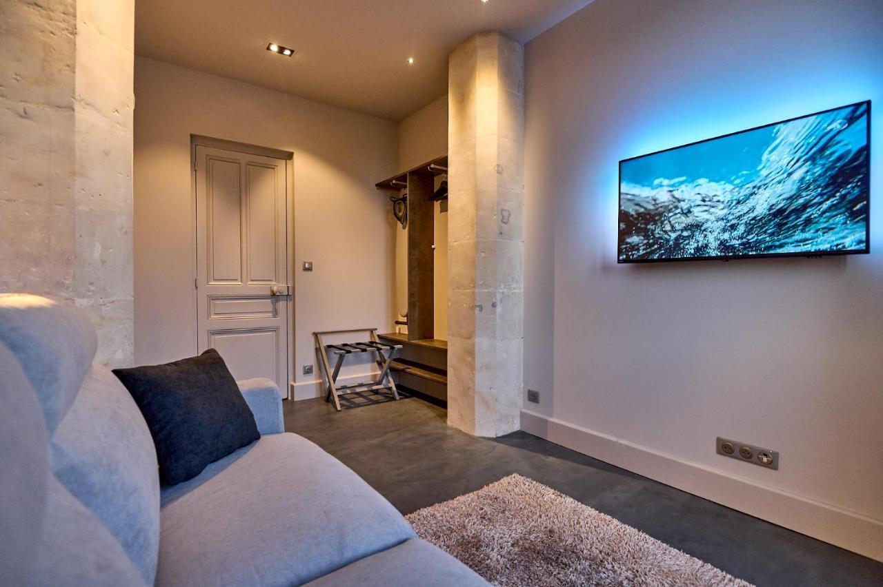 Appartement Montagnon - Les Suites Du Palais - Classe 4 Etoiles, Parking Prive, Vue Cathedrale, 3 Chambres, Primo C0Nciergerie Nevers Zewnętrze zdjęcie
