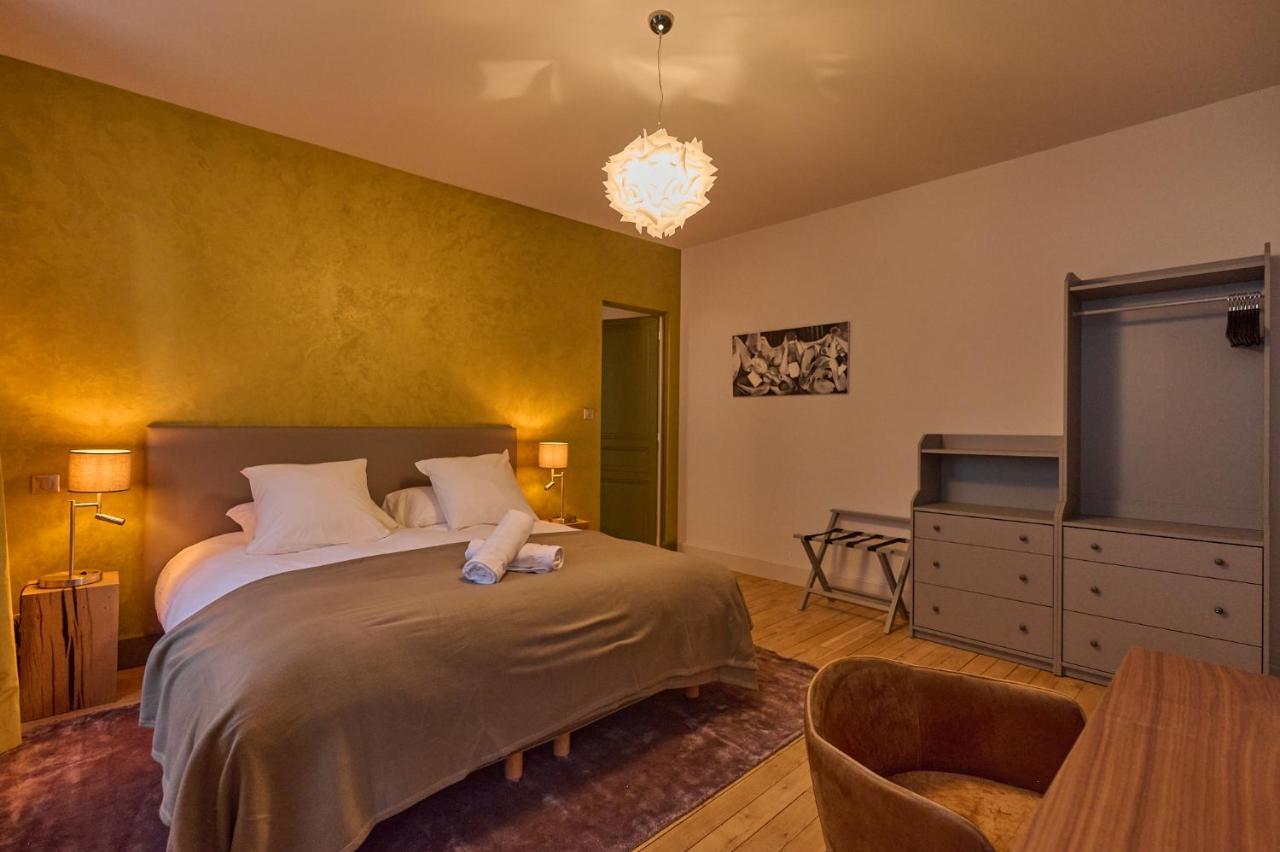 Appartement Montagnon - Les Suites Du Palais - Classe 4 Etoiles, Parking Prive, Vue Cathedrale, 3 Chambres, Primo C0Nciergerie Nevers Zewnętrze zdjęcie