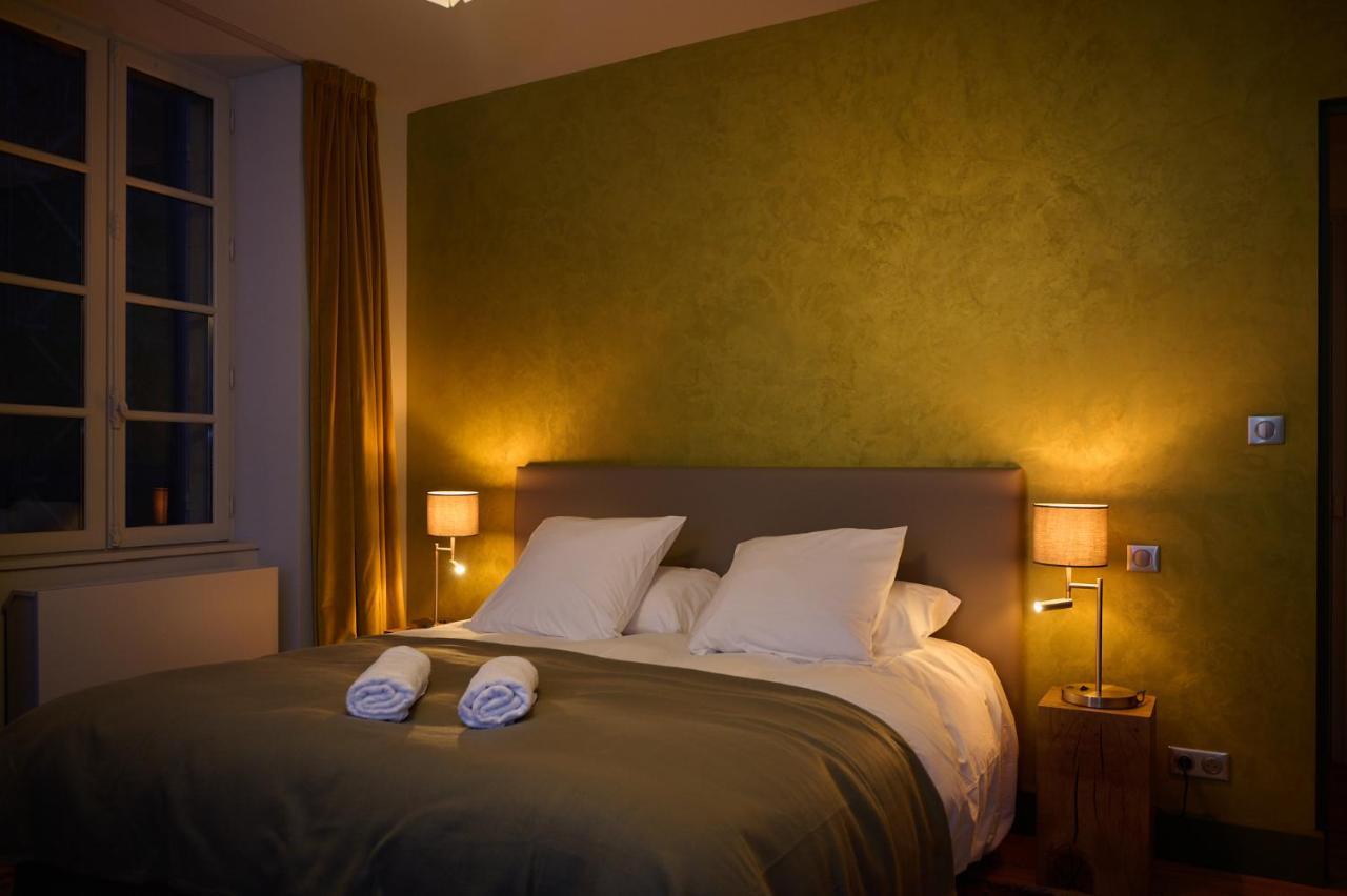 Appartement Montagnon - Les Suites Du Palais - Classe 4 Etoiles, Parking Prive, Vue Cathedrale, 3 Chambres, Primo C0Nciergerie Nevers Zewnętrze zdjęcie