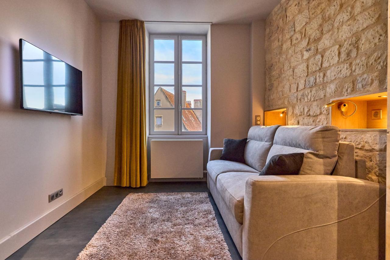 Appartement Montagnon - Les Suites Du Palais - Classe 4 Etoiles, Parking Prive, Vue Cathedrale, 3 Chambres, Primo C0Nciergerie Nevers Zewnętrze zdjęcie