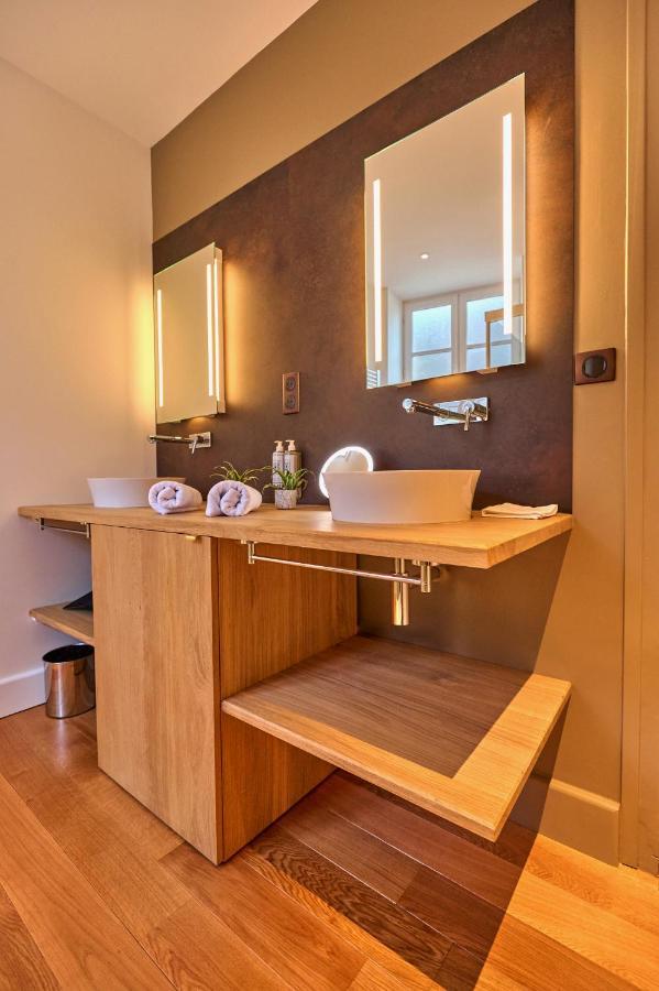 Appartement Montagnon - Les Suites Du Palais - Classe 4 Etoiles, Parking Prive, Vue Cathedrale, 3 Chambres, Primo C0Nciergerie Nevers Zewnętrze zdjęcie